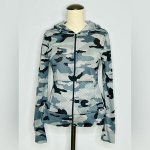 Grey and Black Camo Mesh Zip-Front Hoodie, size Small